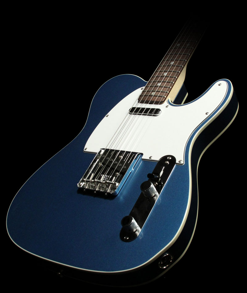 67_Telecaster_NOS_Lake_Placid_Blue_White_Binding_R38390_1